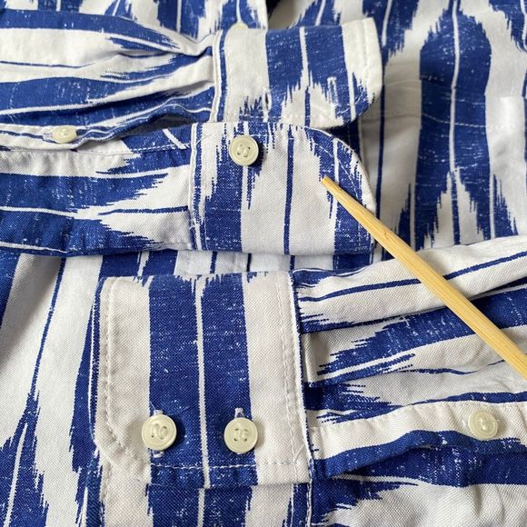 J Crew Factory Dress Shirt Womens XS Multicolor Blue White Geometric NWT Flaw - Picture 14 of 16